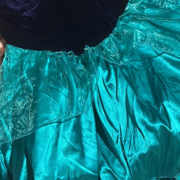 Dolls Kill Ariel Costume - Picture 5 of 14